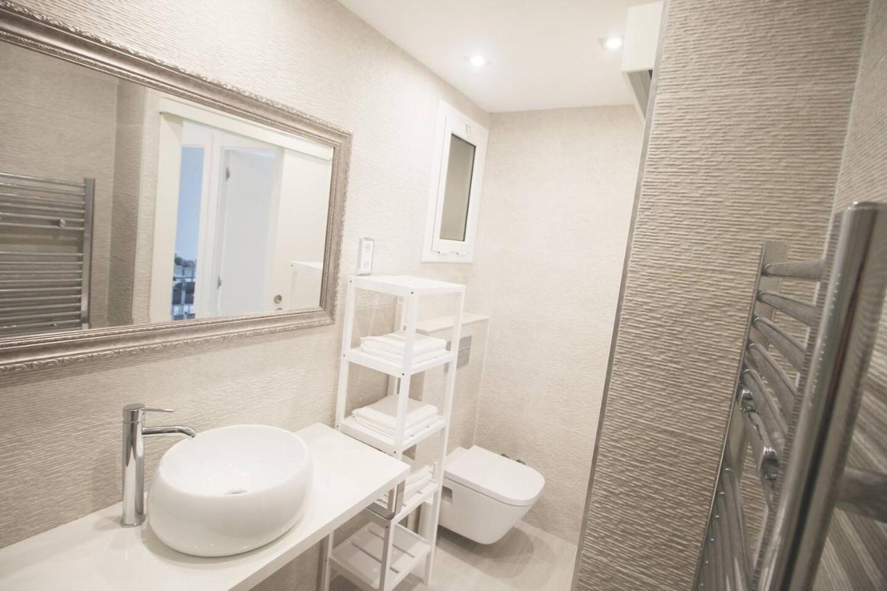 Family Deluxe Apartment Beach Кастельдефельс Экстерьер фото