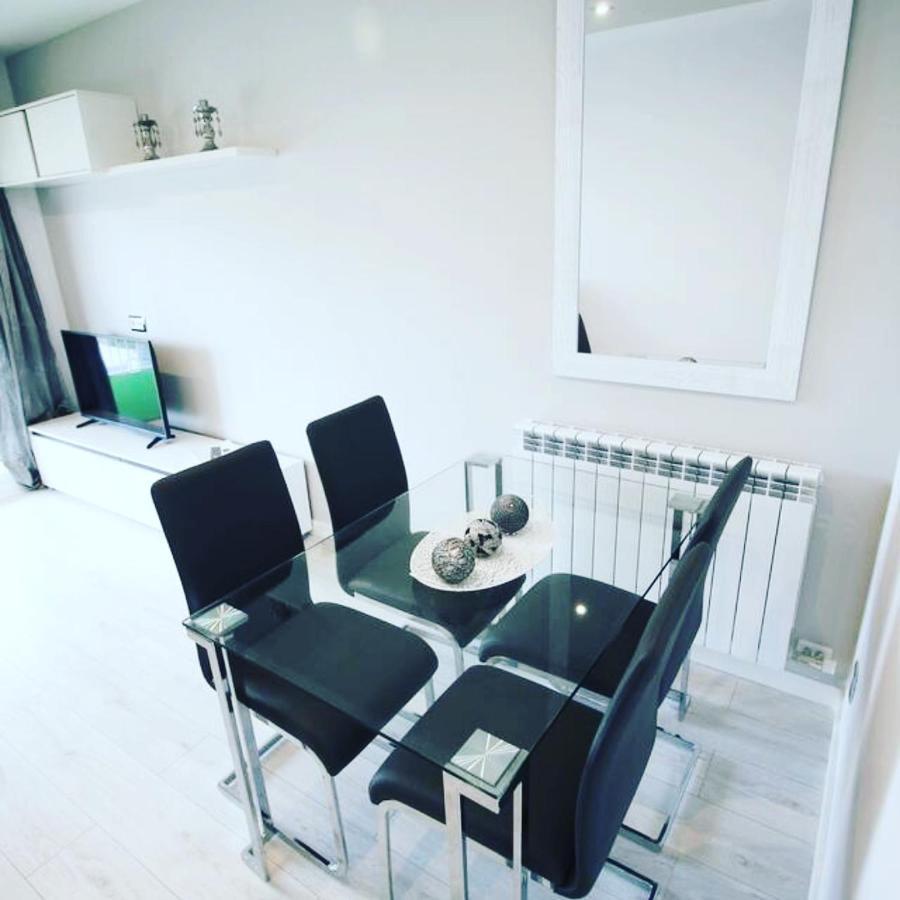Family Deluxe Apartment Beach Кастельдефельс Экстерьер фото